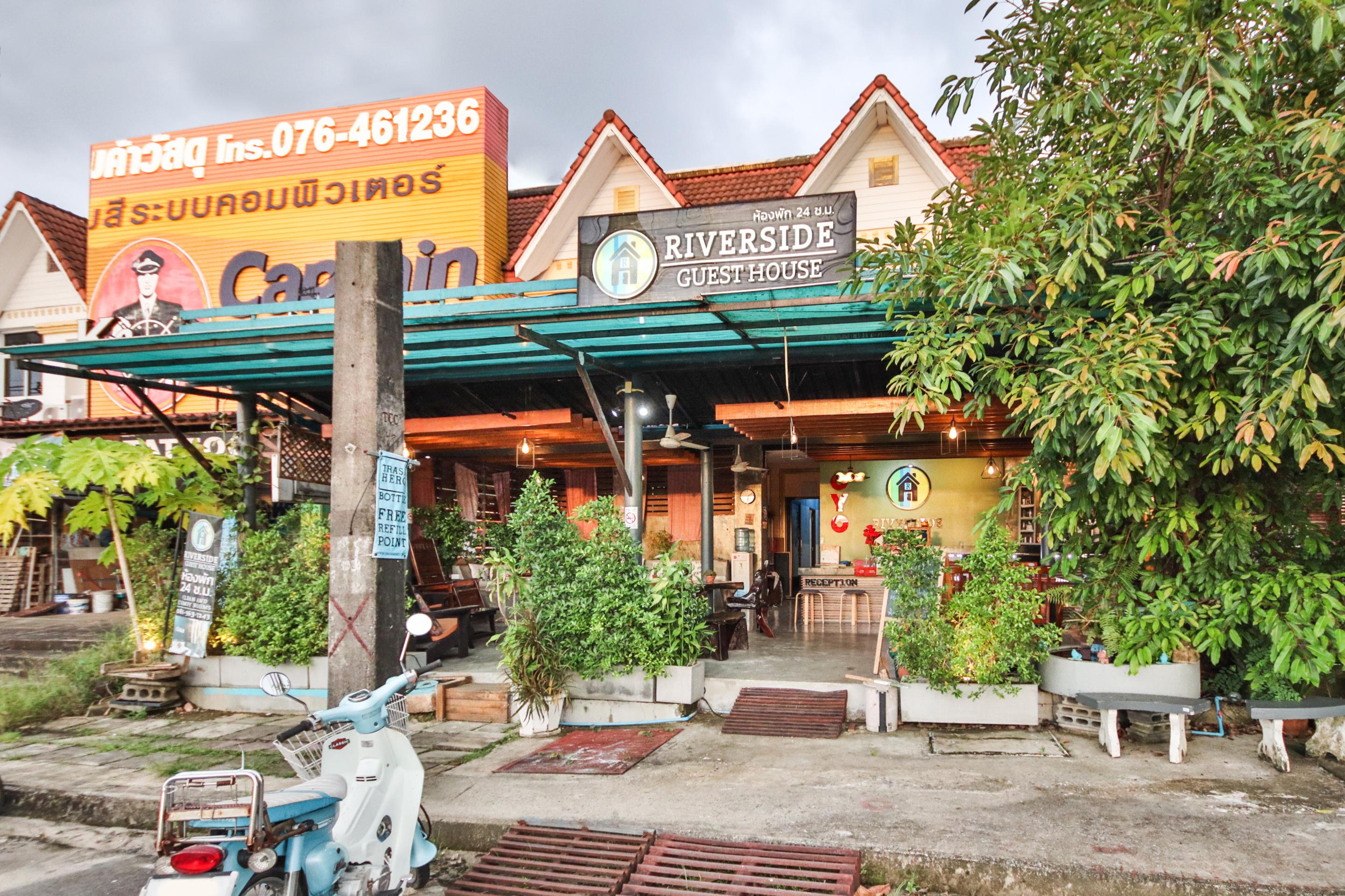 Oyo 75304 Riverside Guesthouse Khao Lak Exterior foto